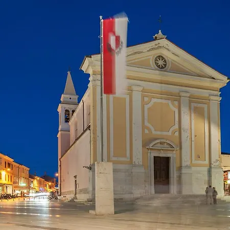 아파트 Elena 포레치